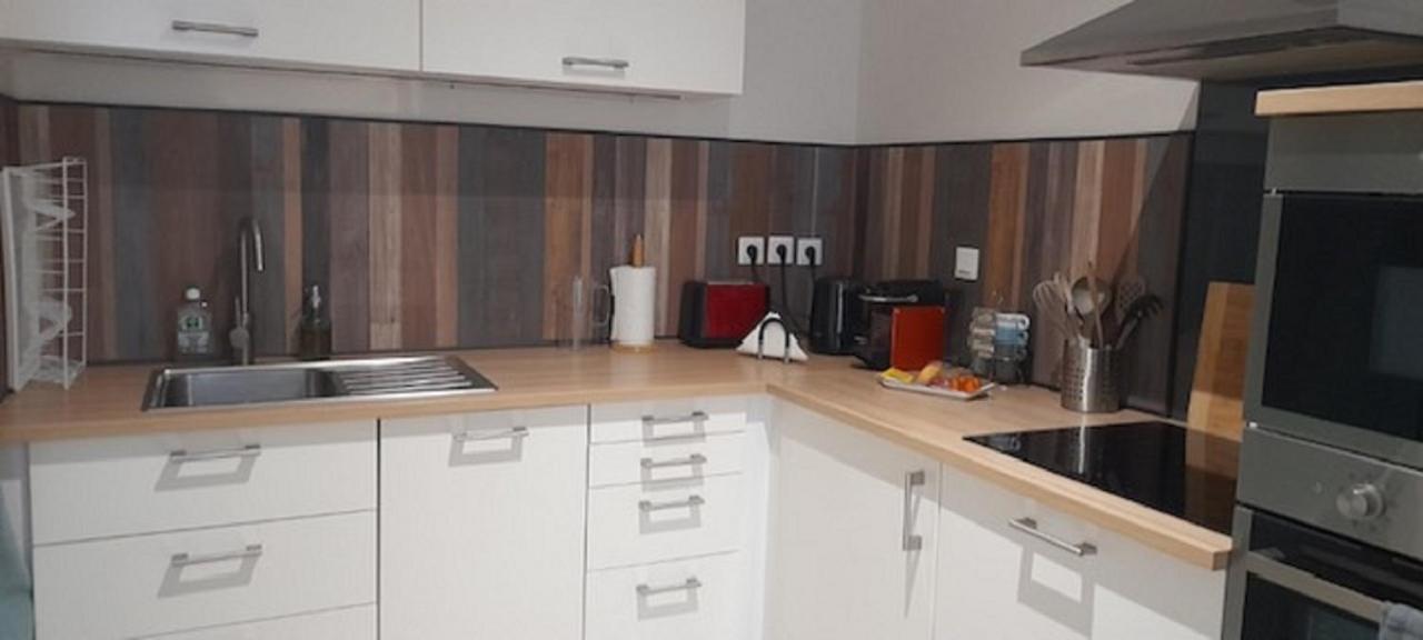 Apartamento Les Poissons Sète Exterior foto